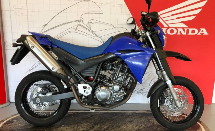 Yamaha - XT660X de negri moto 2