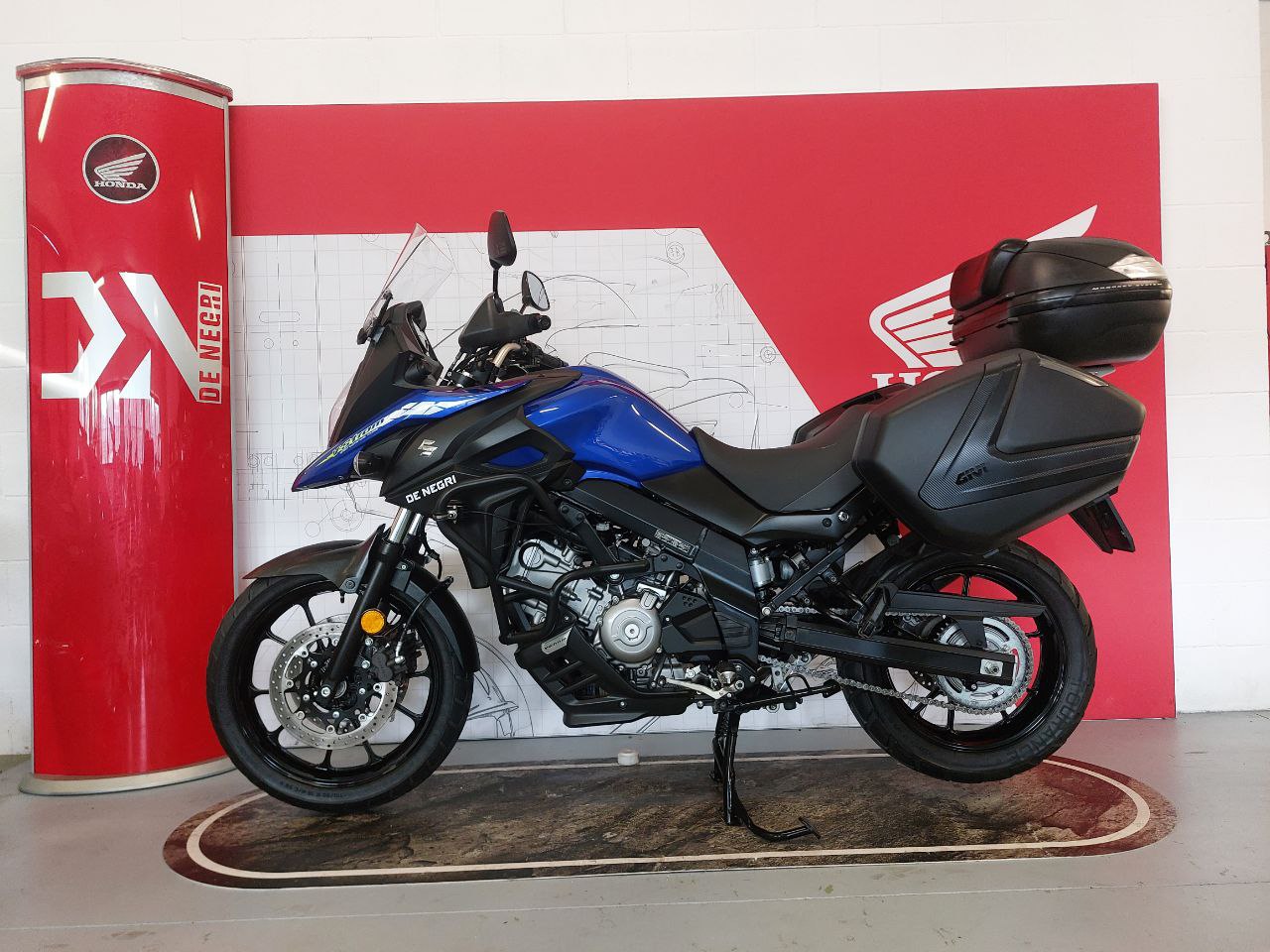 SUZUKI - V-STROM 650 MY 2023 7200 EUR