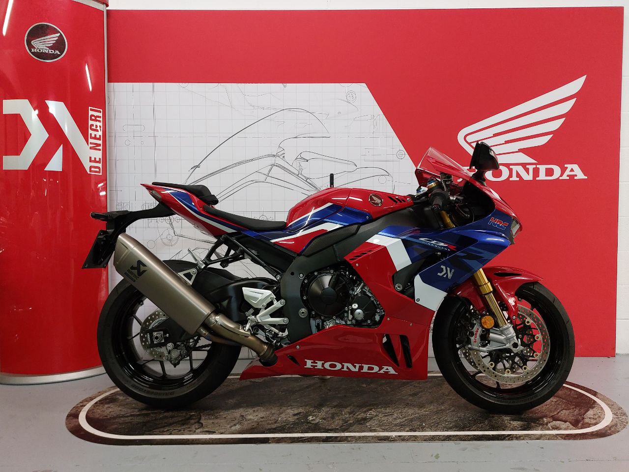 CBR1000RR-R SP HRC (9)