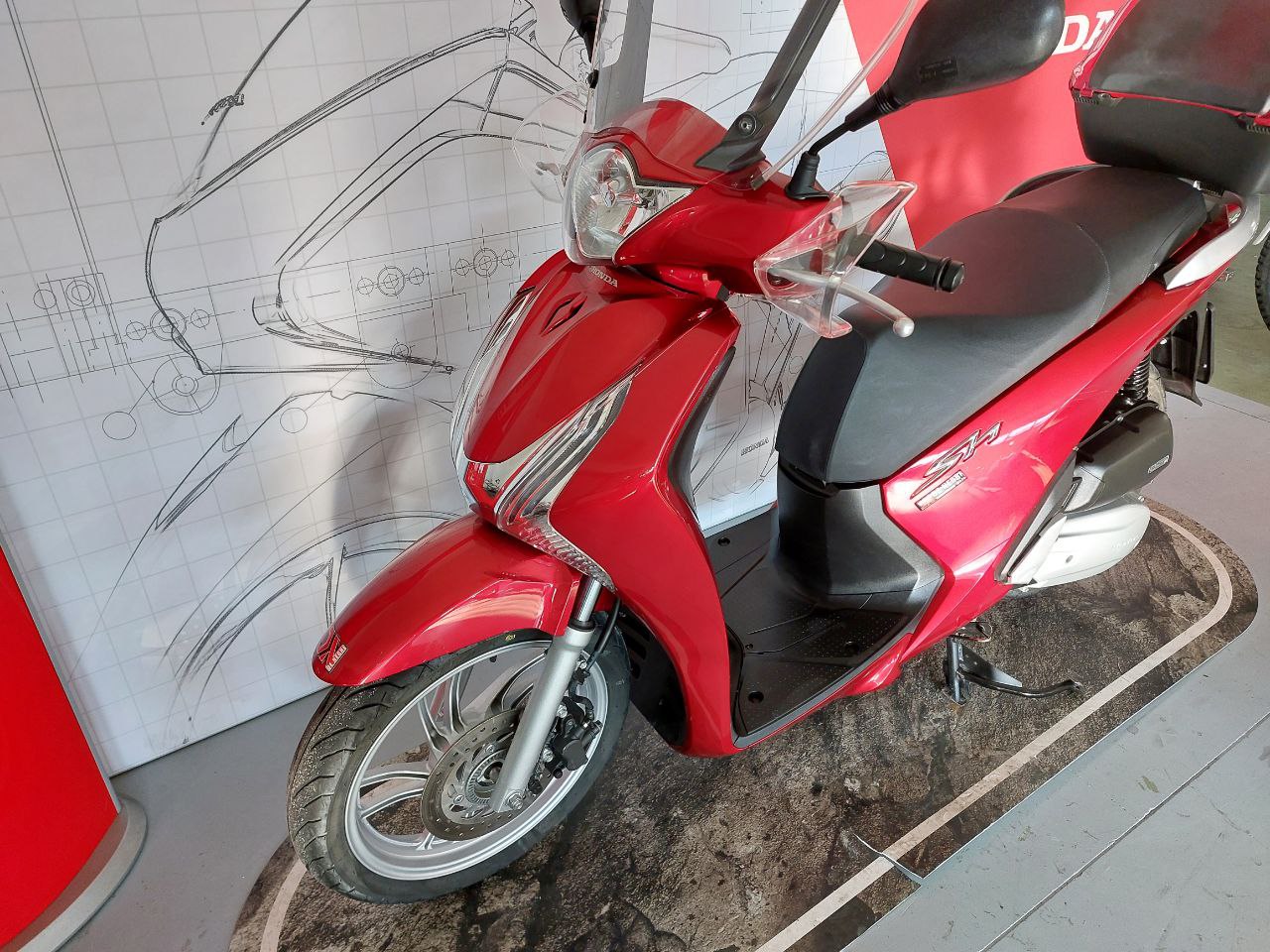 HONDA SH 150 ROSSO 2013 1800EURO (3)