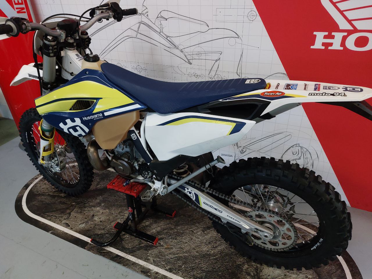 HUSQVARNA - TE250 ENDURO 2014 3500EURO (4)