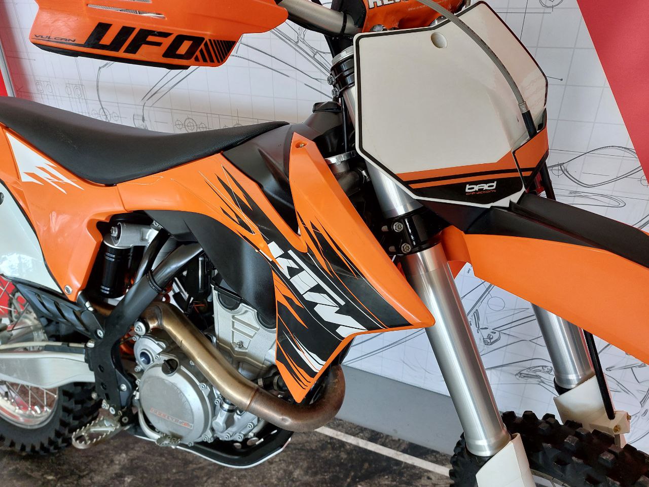 KTM SXF350 2011 15 ORE (2)