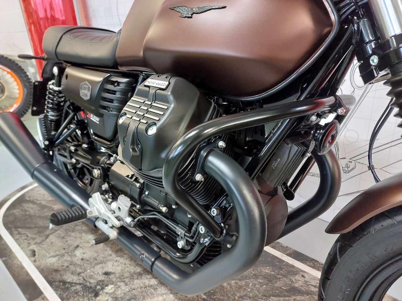 Moto GUZZI V7 STONE III2020 EUR6200 (3)