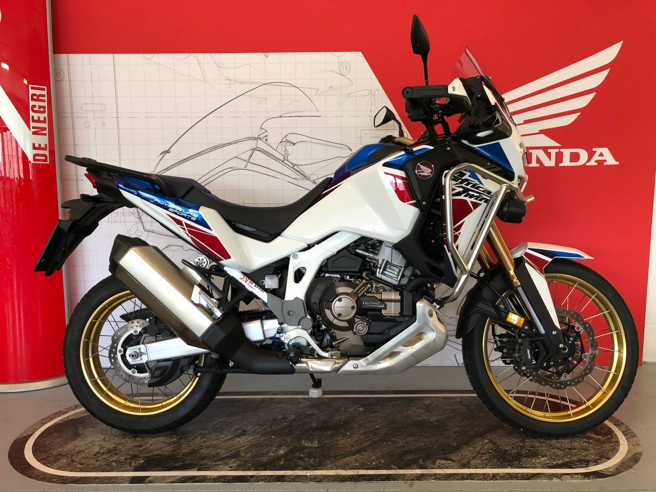 HONDA AFRICA TWIN ADVENTURE DCT 2022 (3)