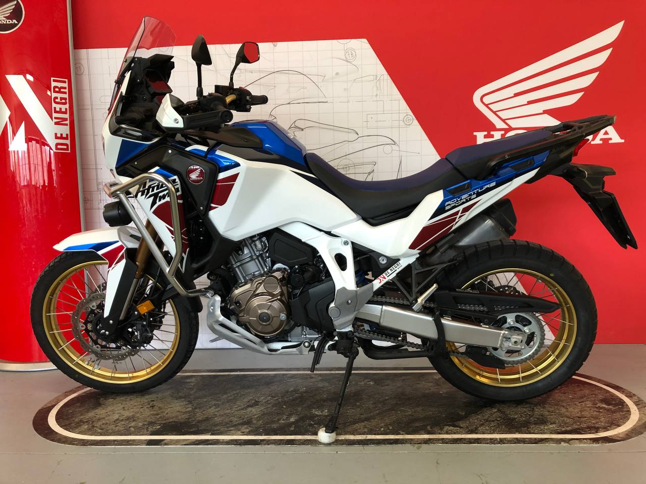 HONDA AFRICA TWIN ADVENTURE DCT 2022 (6)