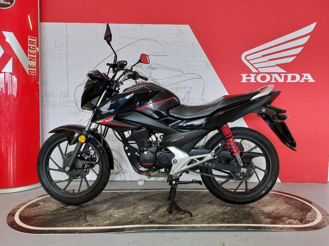 HONDA CB125F 2018 (6)