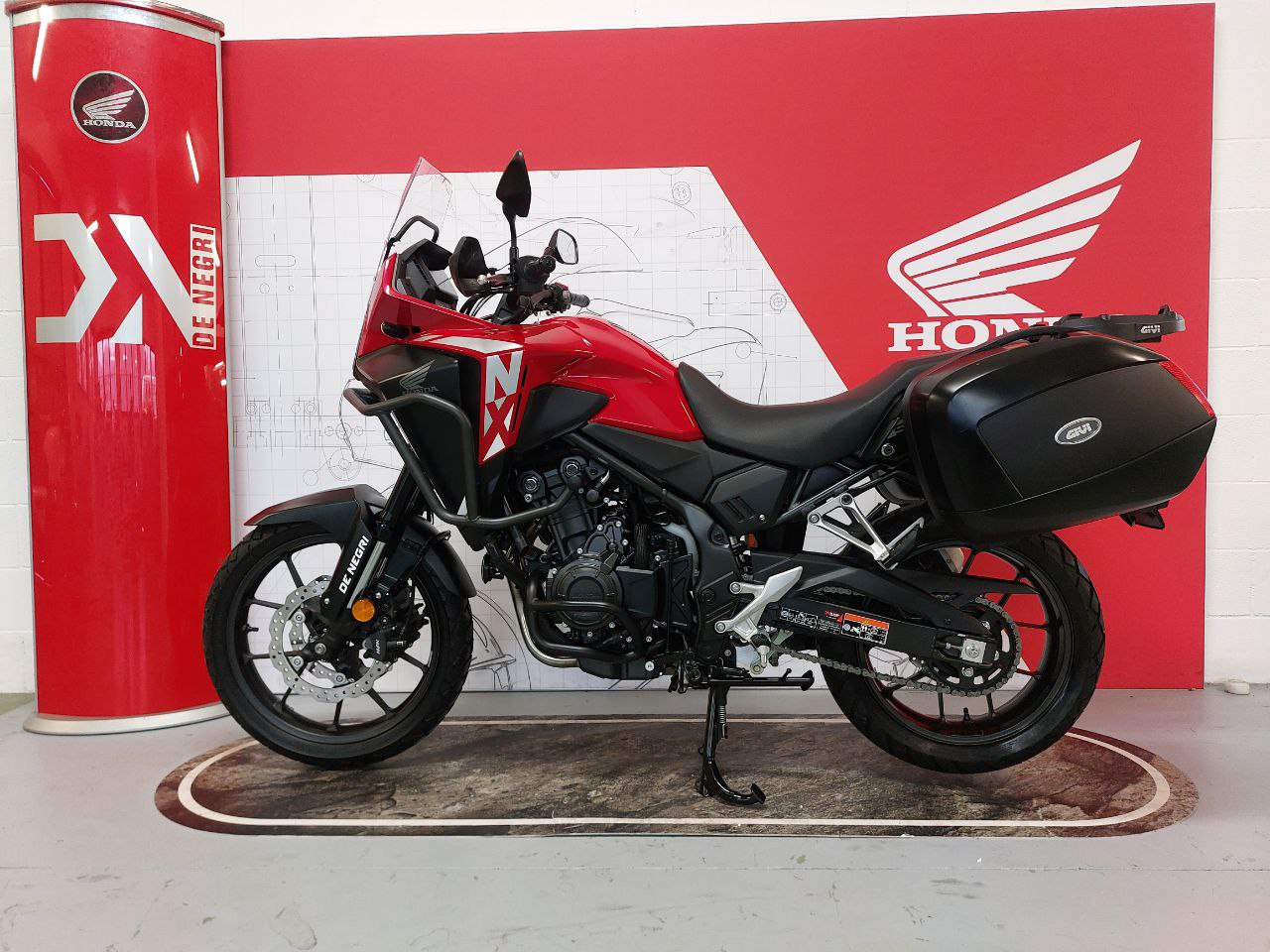 HONDA - NX500 ROSSO 2024 6500EUR