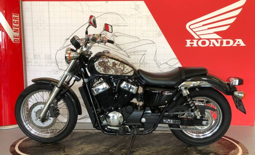 HONDA – VT750S